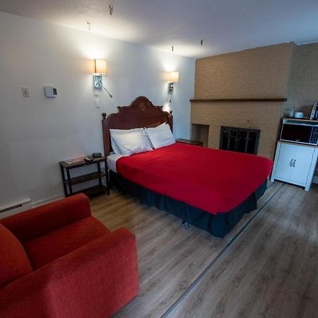 Motel Fleur De Lys Magog Ngoại thất bức ảnh