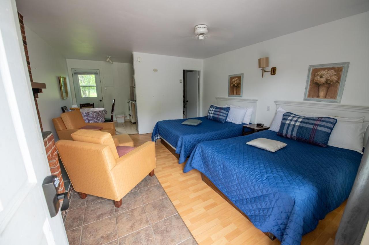 Motel Fleur De Lys Magog Ngoại thất bức ảnh