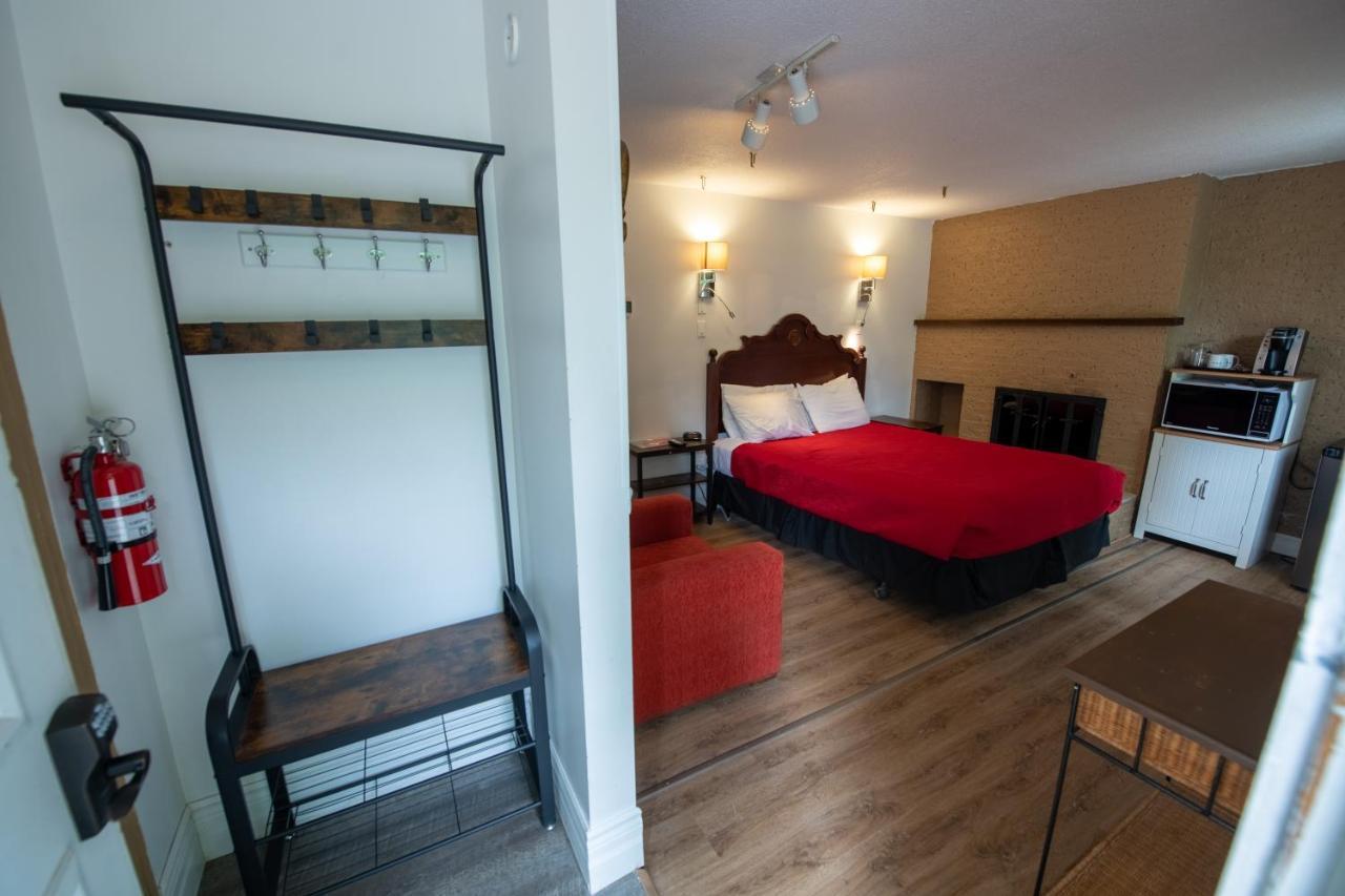 Motel Fleur De Lys Magog Ngoại thất bức ảnh