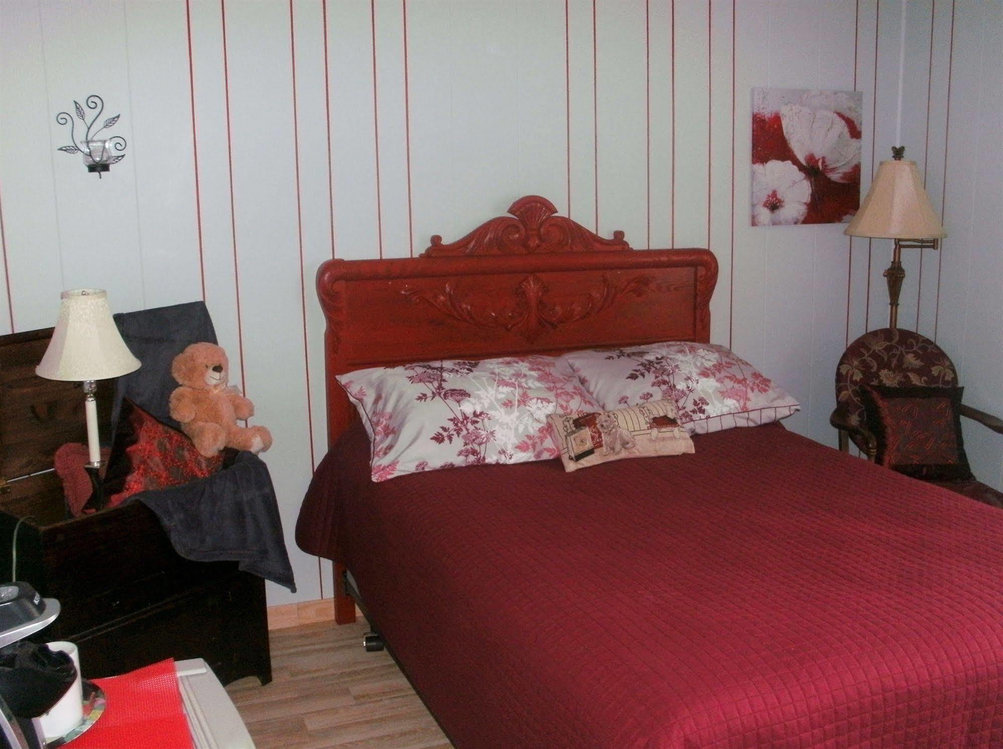 Motel Fleur De Lys Magog Ngoại thất bức ảnh